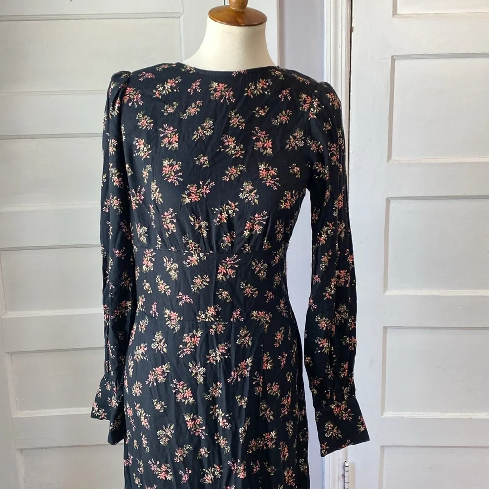 NWT AFRM Gilda Back Cutout Maxi Dress in Noir Bouquet, Size M - Picture 6 of 17